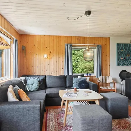 Gorgeous In With Wifi Casa vacanze Kolind